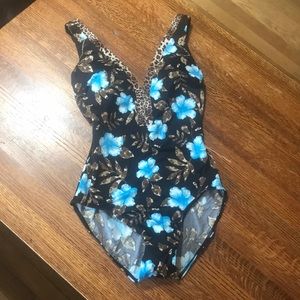 Beautiful one piece swim suit